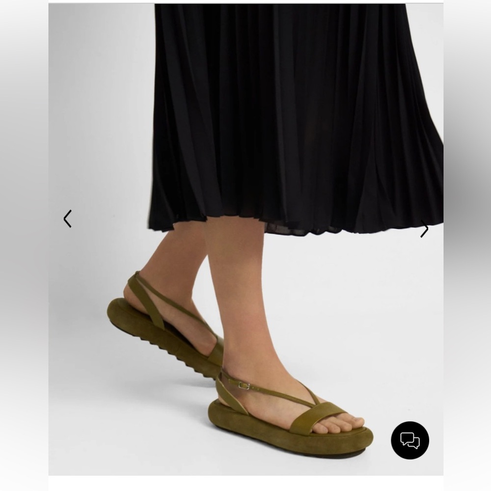 Theory Donut Platform Sandal in leather.Womens.Made in Italy